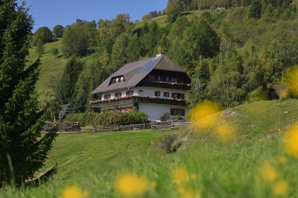 Gaestehaus Bischof Schöder エクステリア 写真